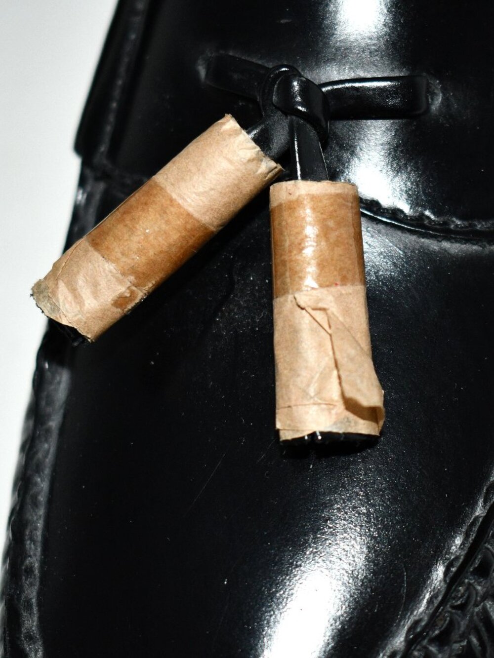 Cole Haan Mens 10.5W C06587 Tassel Slip On Loafers Black Leather NWOB - Picture 4 of 7
